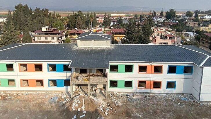 Lider Büyükakın, son halini paylaştı: Hatay’daki okulun kabası bitti, ince personelliği başladı