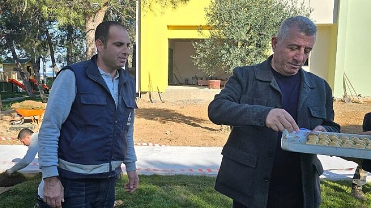 Lider Günay’dan emekçilere baklavalı teşekkür