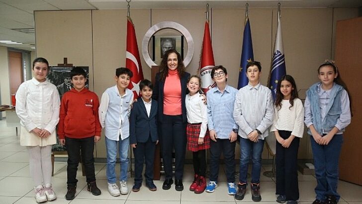 Lider Ünsal, Kent Kurulu Çocuk Meclisi idaresiyle buluştu