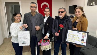 Minik Kalplerden Manalı Ziyaret