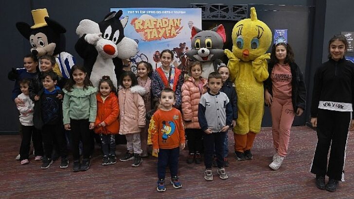 Nevşehirli Çocuklar İkinci Kere Rafadan Tayfa Kapadokya’yı İzledi