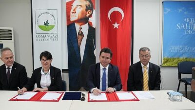 Sahiplenilen köpeklerin birinci aşısı ve muayenesi Osmangazi Belediyesi’nden