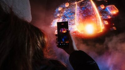 Samsung, Hologram tecrübesiyle taşınabilir aygıtlarla etkileşime geçmenin yeni yollarını tanıttı