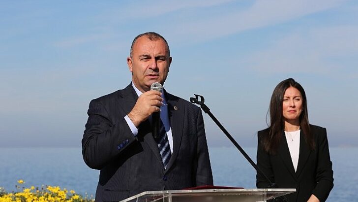 Sanayi ve teknoloji bakanı mehmet fatih kaçır selçuklu belediyesi’ni ziyaret etti