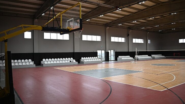 Selçuklu Belediyesi Selçuklu Fen Lisesi Kapalı Spor Salonu tamamlandı
