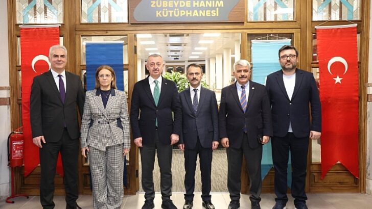 üyükakın: Burası, gençlerin hayallerini gerçeğe dönüştürecek Halkevi Gençlik Merkezi gençliğin hizmetinde