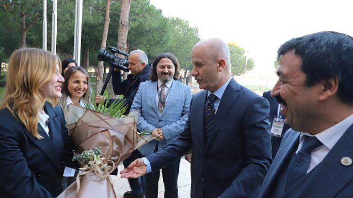 Yılın Birinci Senato Toplantısına YÖK Lideri Prof. Dr. Özvar Başkanlık Yaptı