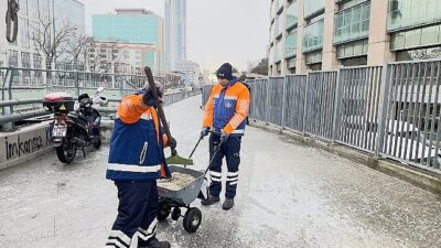 Akom Saat Verdi: Öğlen Saatlerine Dikkat