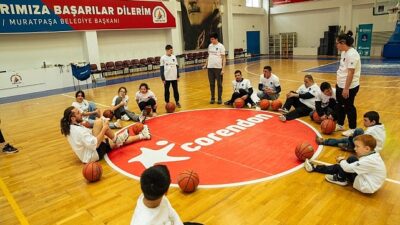 Anadolu Efes Spor Kulübü’nün 2024-2025 Dönemi One Team Toplumsal Sorumluluk Projesi Antalya’da Başladı