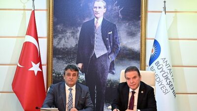 Antalya Büyükşehir’de emekçileri sevindiren toplu kontrat