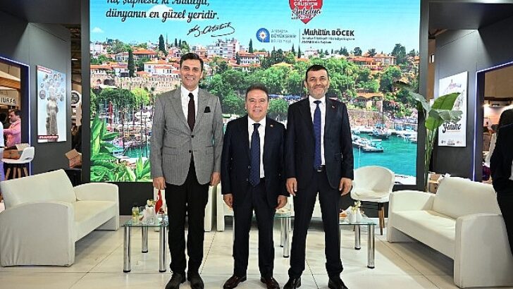 Başkan Böcek, EMITT 2025’te Antalya’yı tanıtıyor