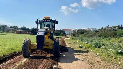 Didim’de Yol İmal Çalışmaları Sürüyor