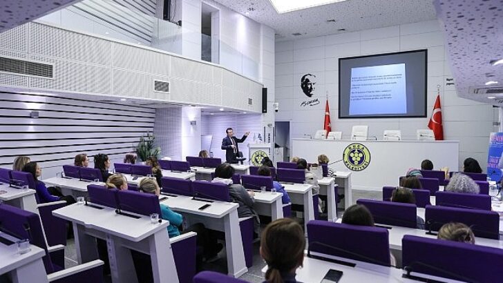 Dünya Kanser Günü’nde Buca Belediyesi’nden farkındalık semineri