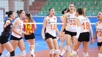 Eczacıbaşı 2. Lig Bayan Voleybol Kadrosu Finalde!