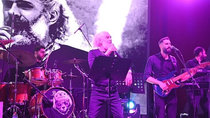Efsanelerin Yapıtlarıyla Manisa’da Unutulmaz Gece