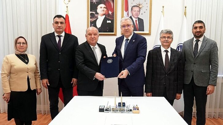 Ege Üniversitesi ile İŞKUR ortasında “İŞKUR Gençlik Programı” protokolü imzalandı
