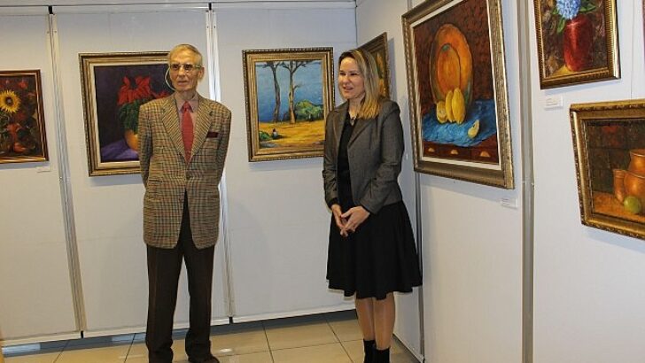 EÜ Etnografya Müzesinde “Sessiz Dünyada Sanat” standı sanatseverlerle buluştu