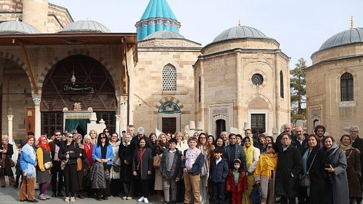 Farklı Ülkelerin Büyükelçileri ve Büyükelçi Eşleri Konya’ya Hayran Kaldı