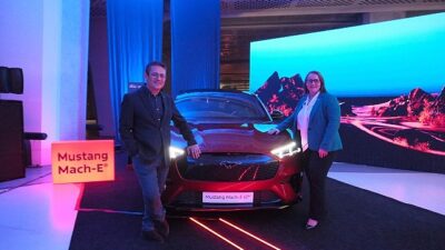 Ford Türkiye’den Sıra Dışı Ford Cihanında Sıra Dışı Bir Aktiflik
