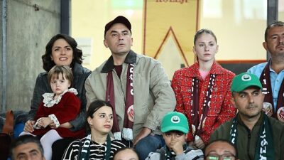 Giray Altınok ve Ezgi Mola’yı Başrollerinde Buluşturan ‘Başka Bir Sen’den Yeni Tanıtım Yayınlandı