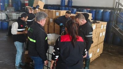 İzmir’de Taklit & Tağşişli Zeytinyağına Geçit Yok!