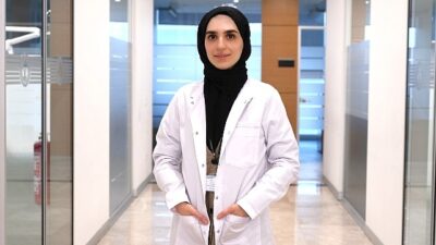 Kahve keyfi mi, diş sıhhati mı? Kahve tüketimi diş minesine ziyan veriyor!