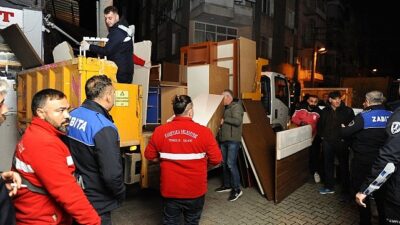 Karşıyaka’da işgale karşı kararlı uğraş