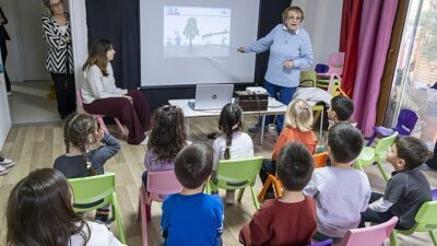 Karşıyakalı minikler etraf şuuruyla yetişiyor