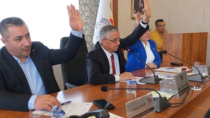 Kemer Belediyesi Şubat ayı meclis toplantısı yapıldı Lider Topaloğlu; “Kındılçeşme bizim olmazsa olmazlarımızdandır”