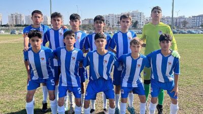 Kemer Belediyespor U15 dolu dizgin