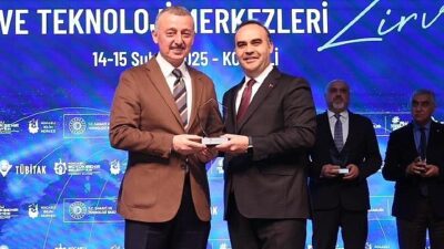 Kocaeli Büyükşehir’e ‘En Güzel Bilim Sahnesi’ mükafatı
