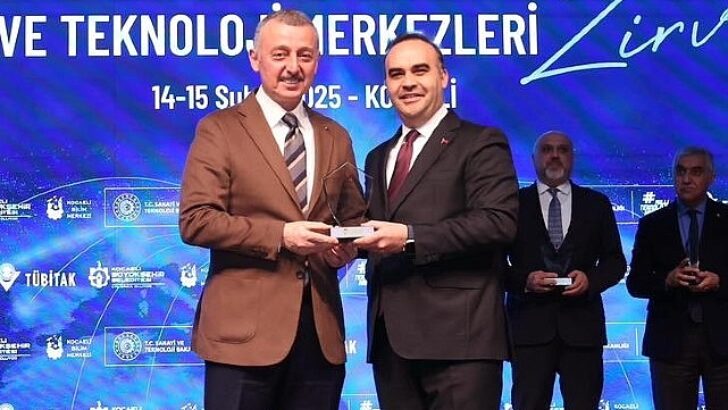 Kocaeli Büyükşehir’e ‘En Güzel Bilim Sahnesi’ mükafatı