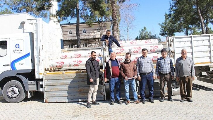 Lider Böcek üreticilerin yanında olmayı sürdürüyor