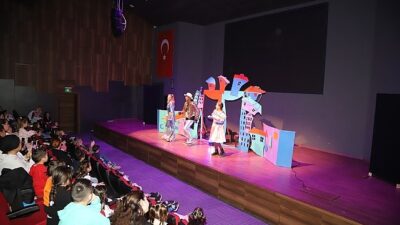 Lider Kırgöz, yarıyıl tatilinde çocukları unutmadı