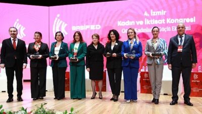 Lider Sengel’den İzmir Bayan ve İktisat Kongresi’nde uğraş vurgusu