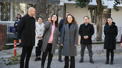 Lider Ünsal’dan alanda hizmet mesaisi “Karşıyaka’yı makamdan değil, sokaktan yönetiyoruz”