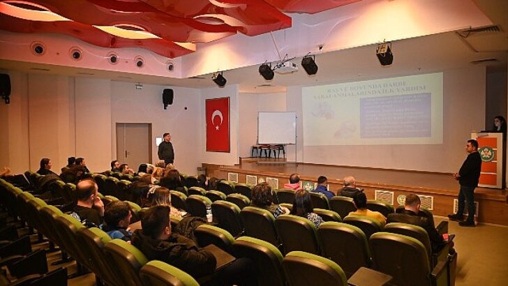 Manisa Büyükşehir Çalışanlarına Birinci Yardım Eğitimi