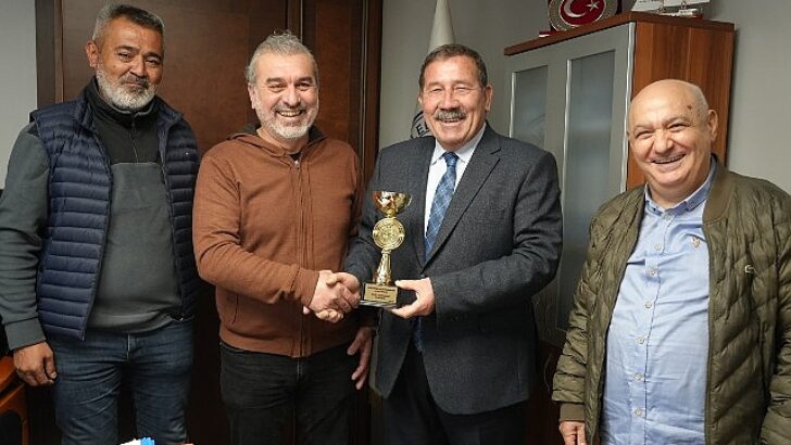 Milas Belediyespor Briç Kadrosu Üçüncülük Kupası ile Birlikte Lider Topuz’u Ziyaret Etti