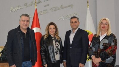 ODTÜ Ege Mezunlar Derneği Başkanı ve İzmir Kent Kurulu Lider Adayı Özgür Topaç, İzmir Gazeteciler Cemiyeti’ni ziyaret etti