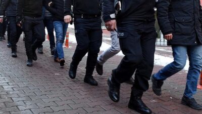 Örgüt elebaşı da ortalarında… İzmir’de ‘fuhuş’ operasyonu: 7 tutuklama