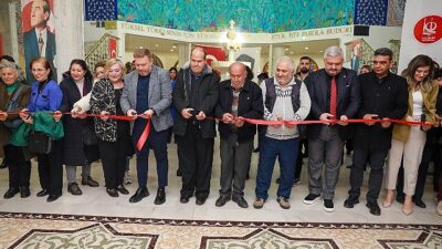 Pürüz Tanımayan Fotoğraf Standı