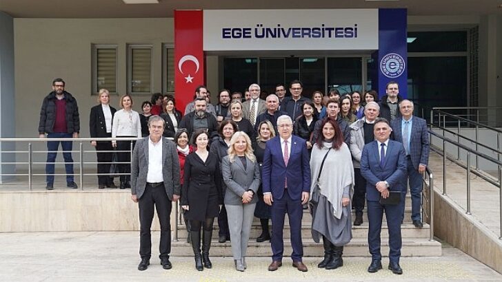 Rektör Budak, “Araştırma kapasitemizi ve bilimsel üretkenliği artırmak için el birliği ile çalışıyoruz”