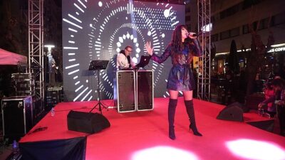 Sevginin günü Konak’ta Love Fest ile kutlandı