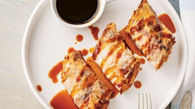 Tahin Pekmezli Tatlı Börek