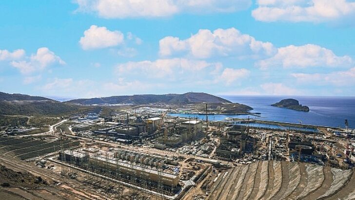 Akkuyu NGS alanında, santralın ortak tuzdan arındırma kompleksi işletmeye alındı