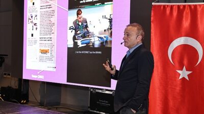 Alphan Manas ile “Geleceğe Ne Kadar Hazırız?”
