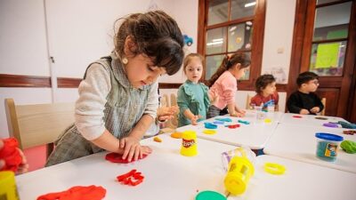 Ayla Ökmen Keyifli Çocuklar Oyun Konutu’ndan yeni hizmet