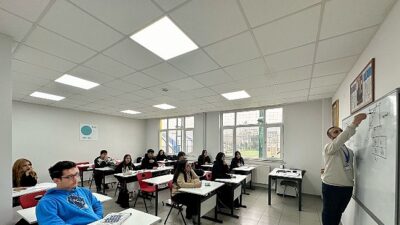 Bakırköylü Gençler Fiyatsız LGS ve YKS Kursları ile Geleceğe Hazırlanıyor