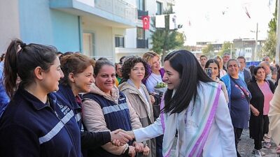 Bayraklı’da bayan istişare merkezi açıldı