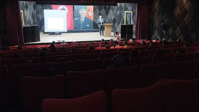 Belediye çalışanına İş Sıhhati ve Güvenliği Eğitimi